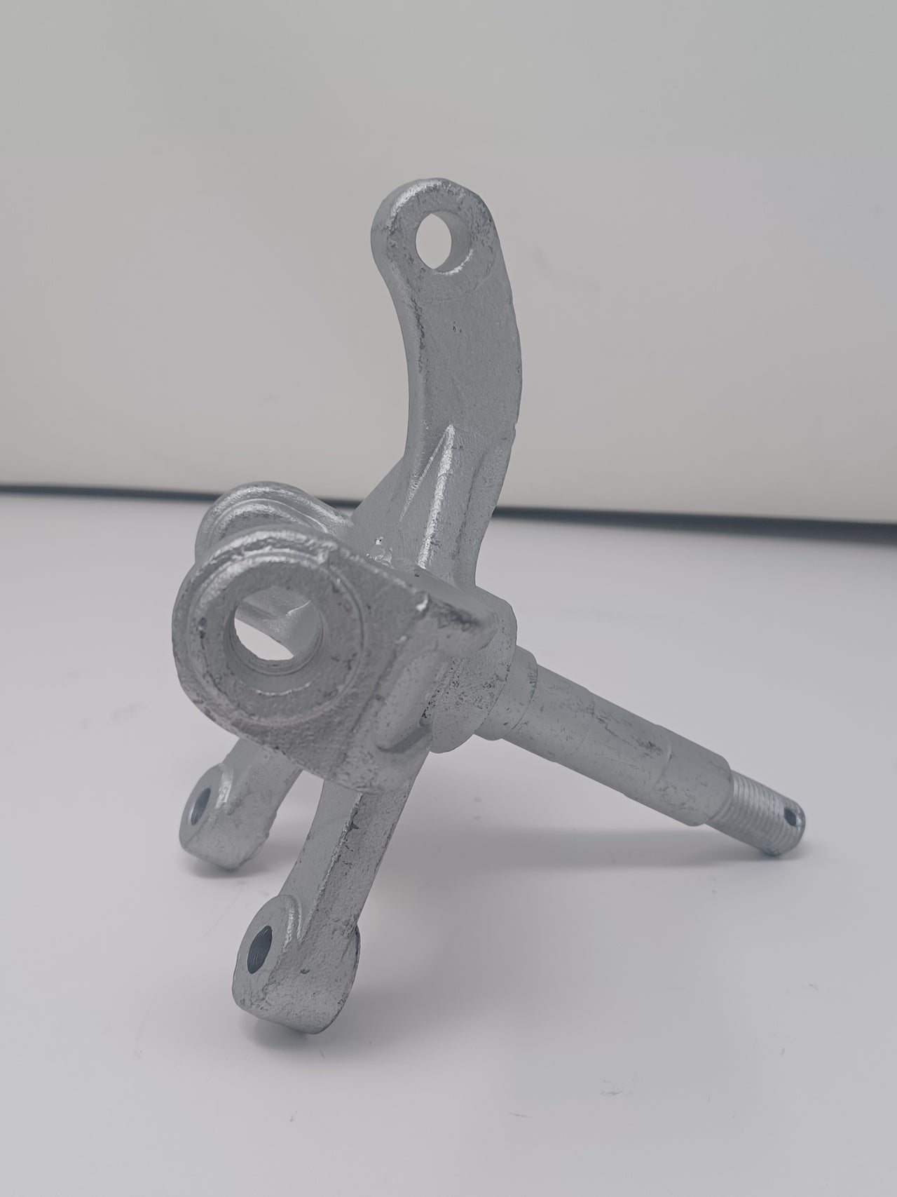 Venom Mad Max 250cc - Front Right Spindle 2801-10070200A