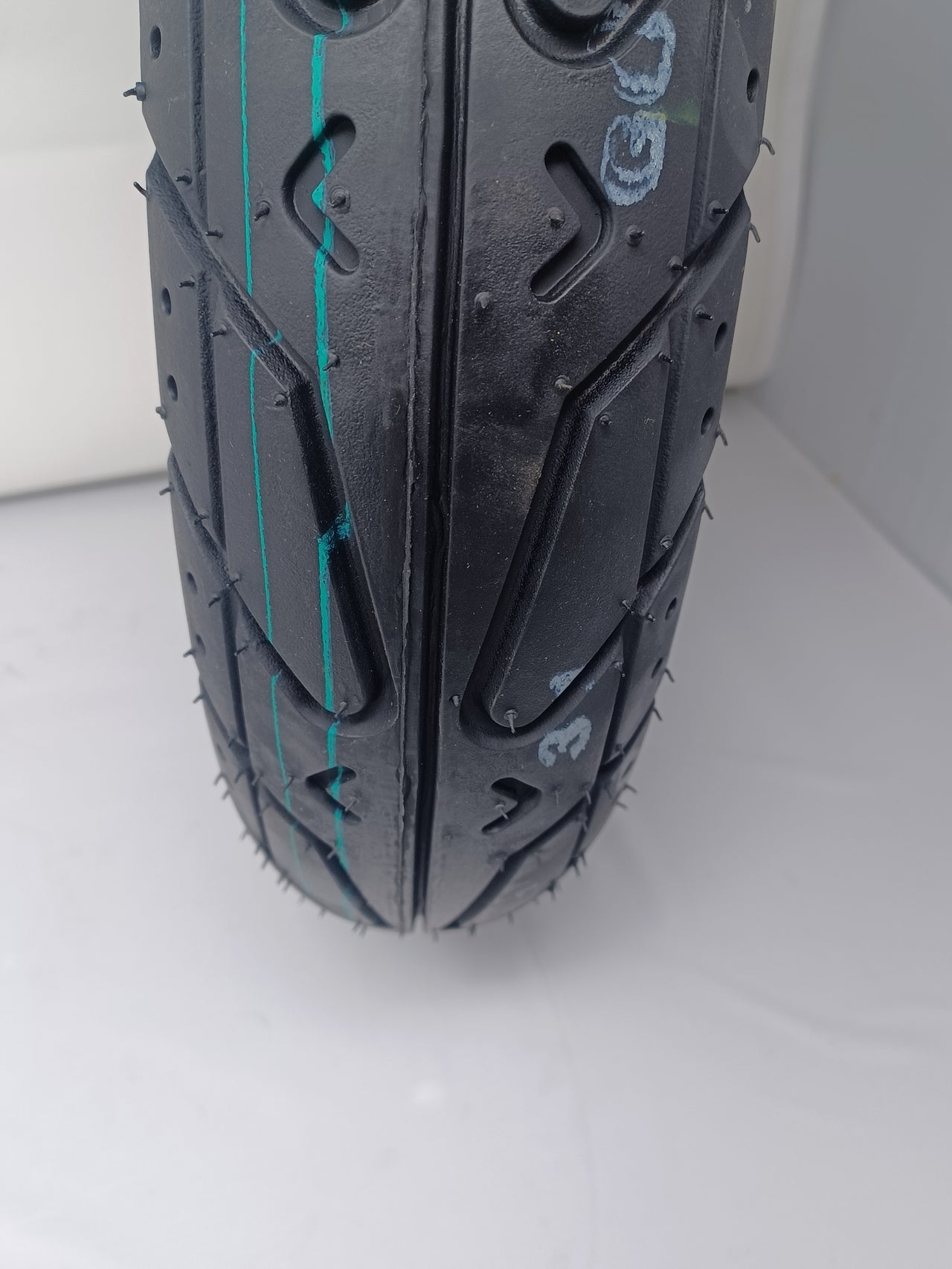 50cc Roma Scooter - Rear Tire ON RIM 42700-S9E1-0000