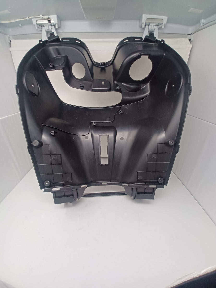 50cc Roma Scooter - Leg Shield Below 81130-S9E1-0000