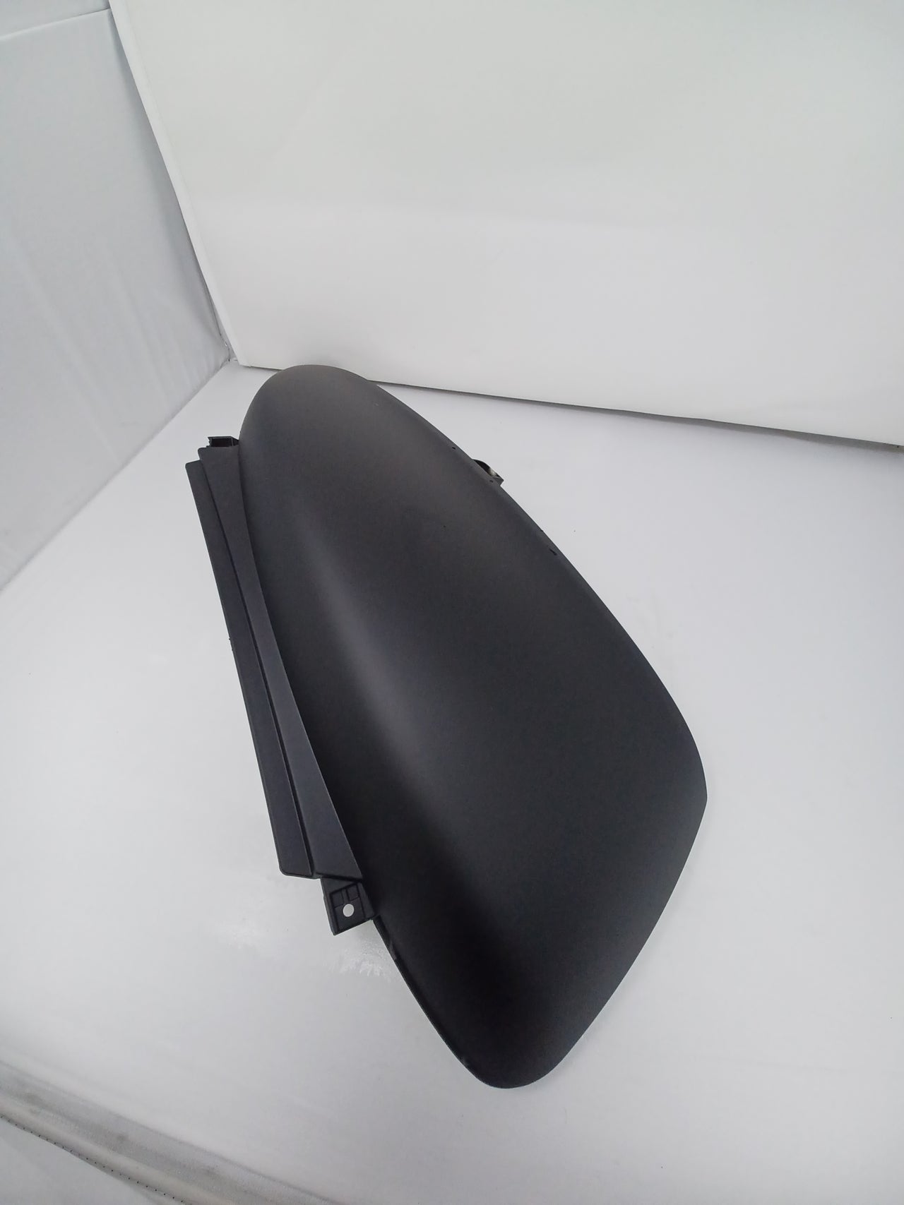 50cc Roma Scooter - Body Cover Left (Black) 	83500-S9E1-0000