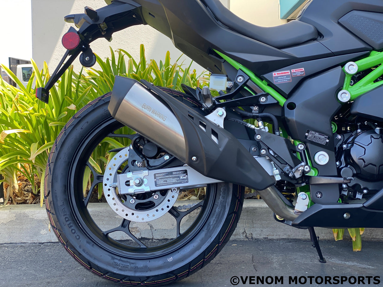 Venom x22R MAX | 250cc Motorcycle | Fuel-Injected | Street Legal