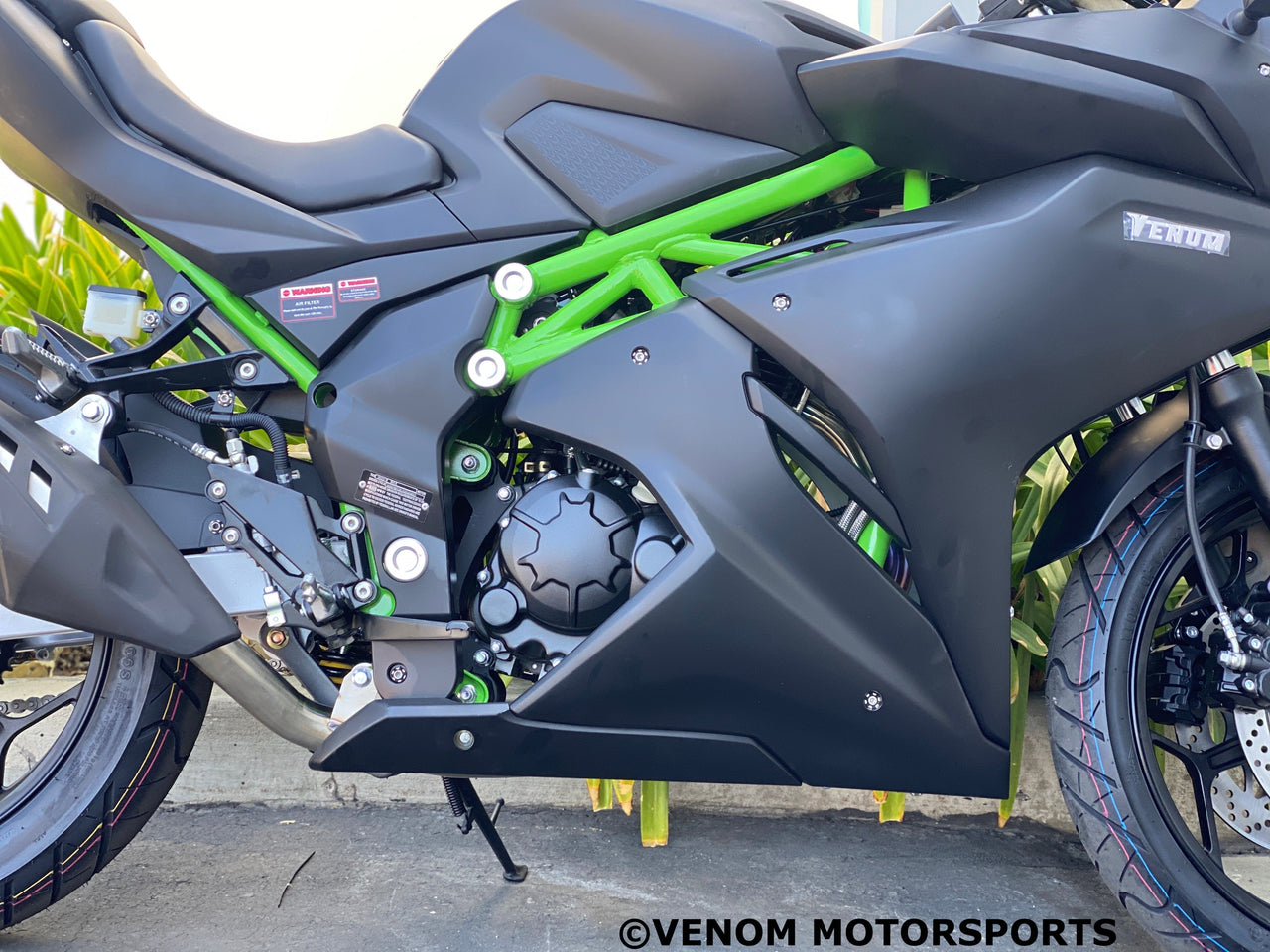 Venom x22R MAX | 250cc Motorcycle | Fuel-Injected | Street Legal