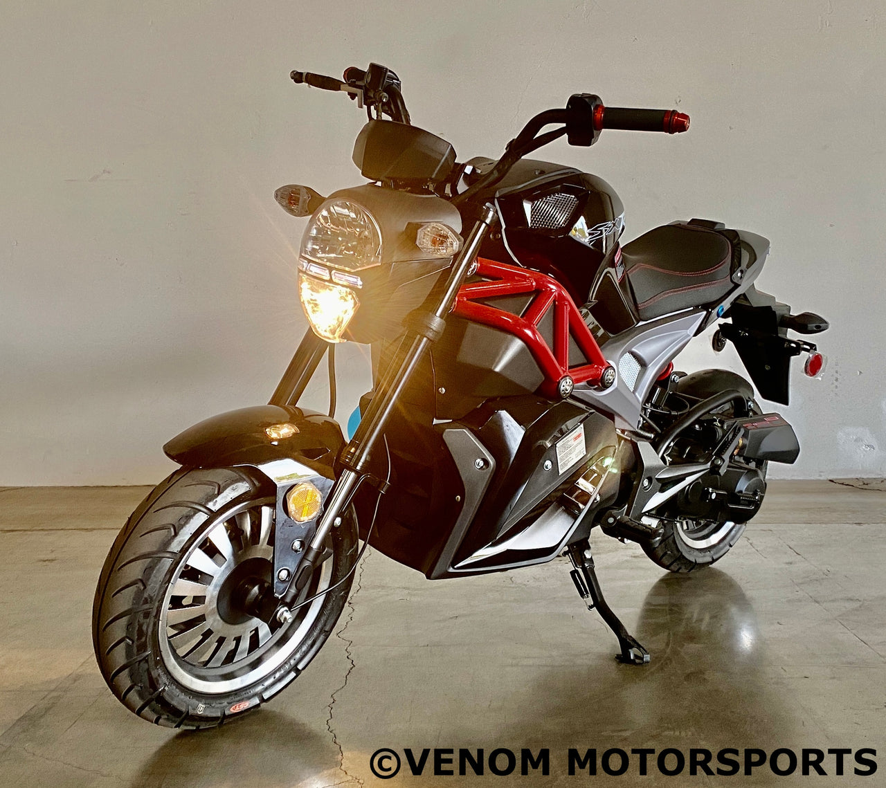 Venom x21 50cc Moped Automatic Transmission Street Legal