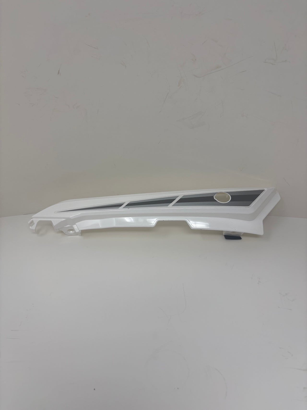 X21 50/150cc Automatic Motorcycle | Tail Cover Left (White) [YM50-12]