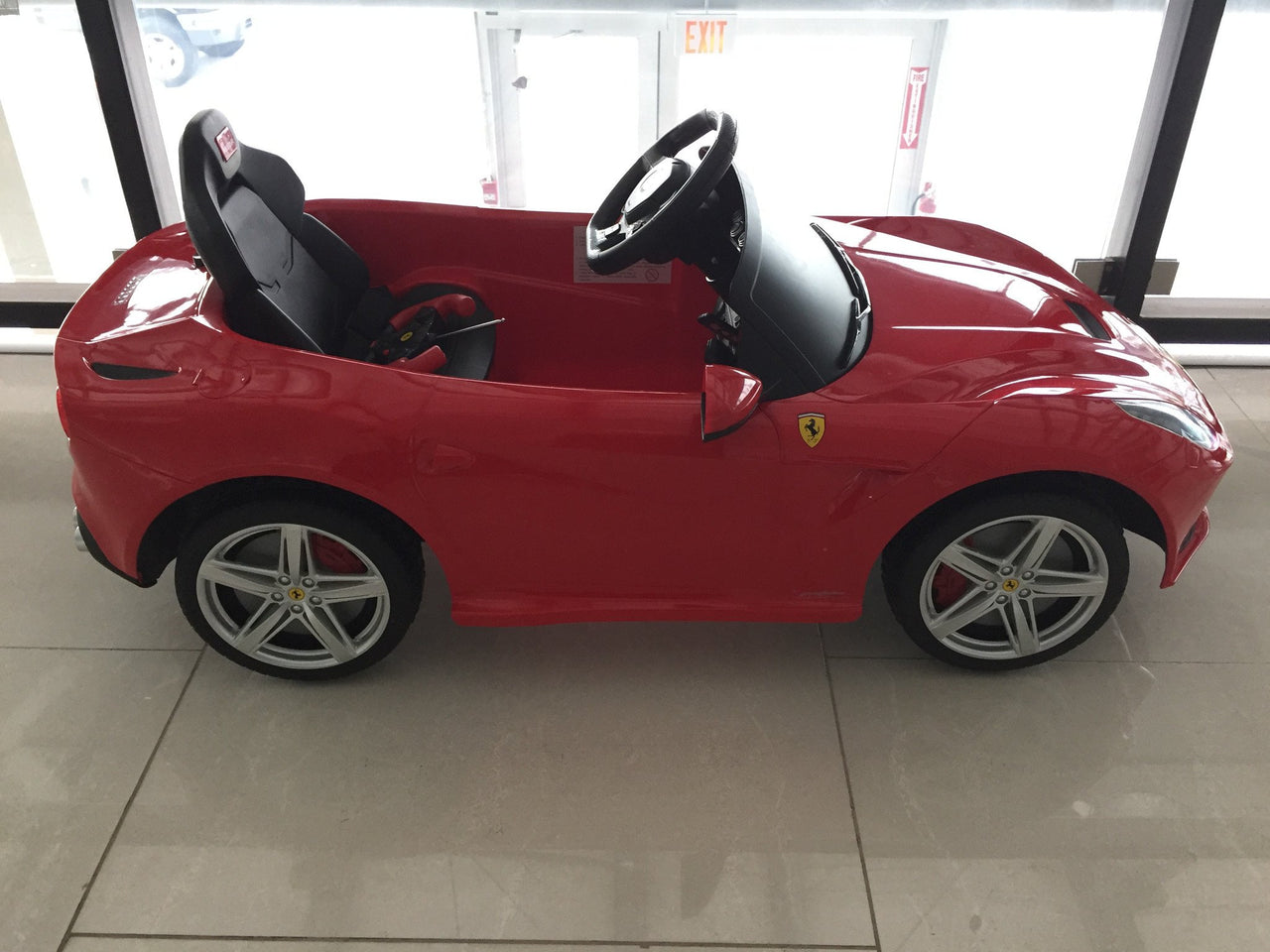 Ferrari F12 Berlinetta Electric Power Wheels Toy Car 12V - Red